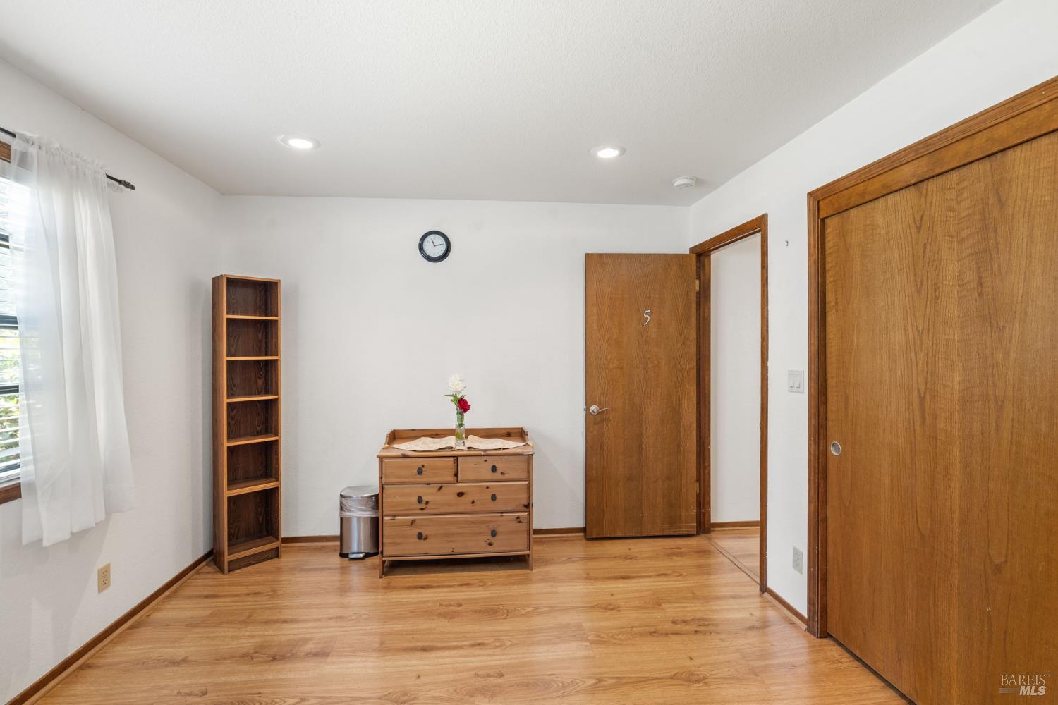 Detail Gallery Image 19 of 38 For 5525 Carriage Ln, Sonoma,  CA 95403 - 4 Beds | 2 Baths