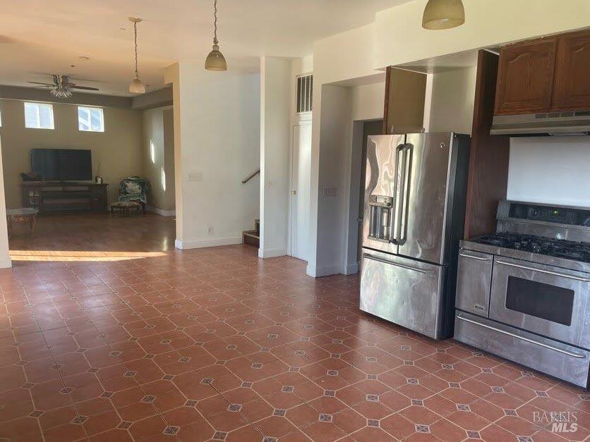 Detail Gallery Image 3 of 13 For Address Is Not Disclosed,  Suisun City,  CA 94585 - 10 Beds | 6/1 Baths