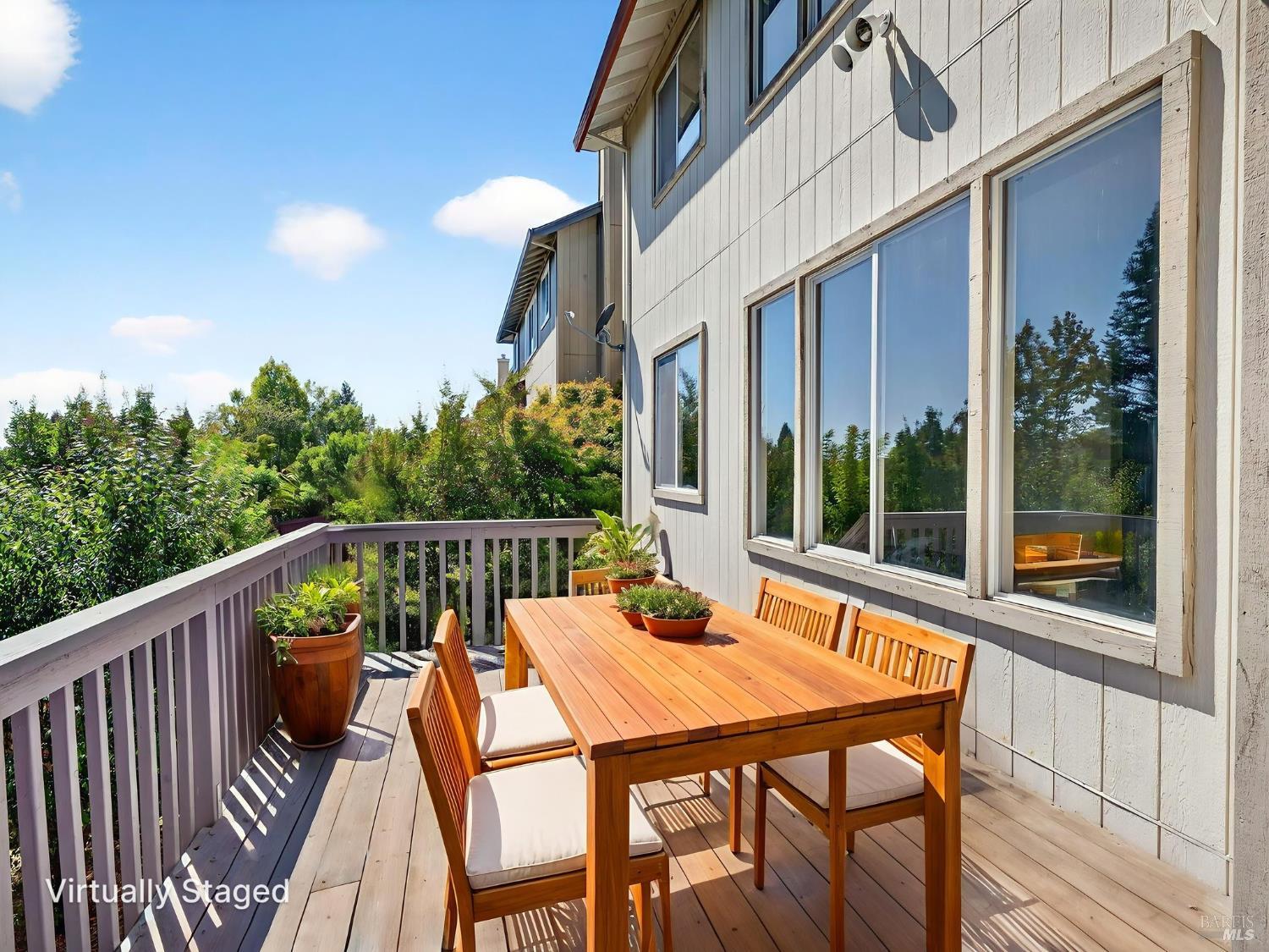 Detail Gallery Image 54 of 66 For 5794 Owl Hill Ave, Santa Rosa,  CA 95409 - 4 Beds | 2/1 Baths