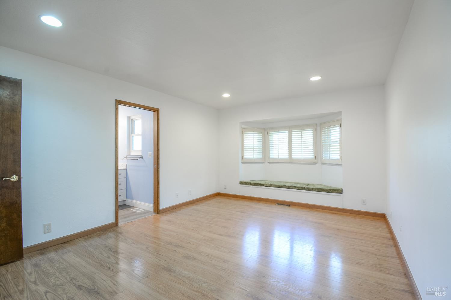 Detail Gallery Image 32 of 48 For 751 Hillcrest Ct, Fairfield,  CA 94533 - 3 Beds | 2 Baths