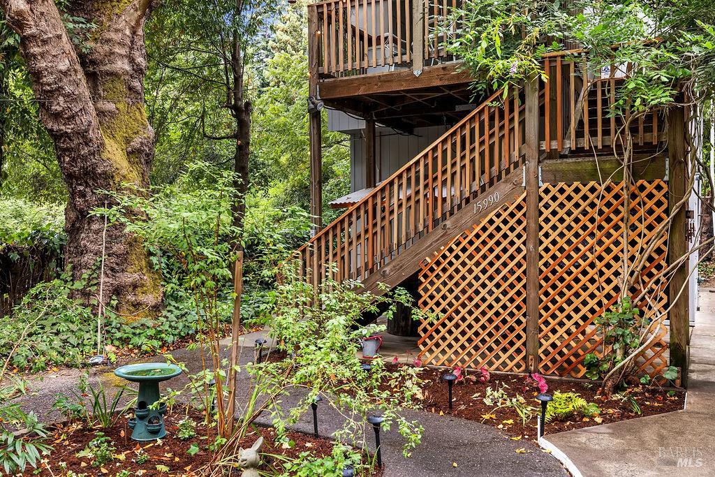 Detail Gallery Image 6 of 77 For 15990 Drake Rd, Guerneville,  CA 95446 - 1 Beds | 1 Baths