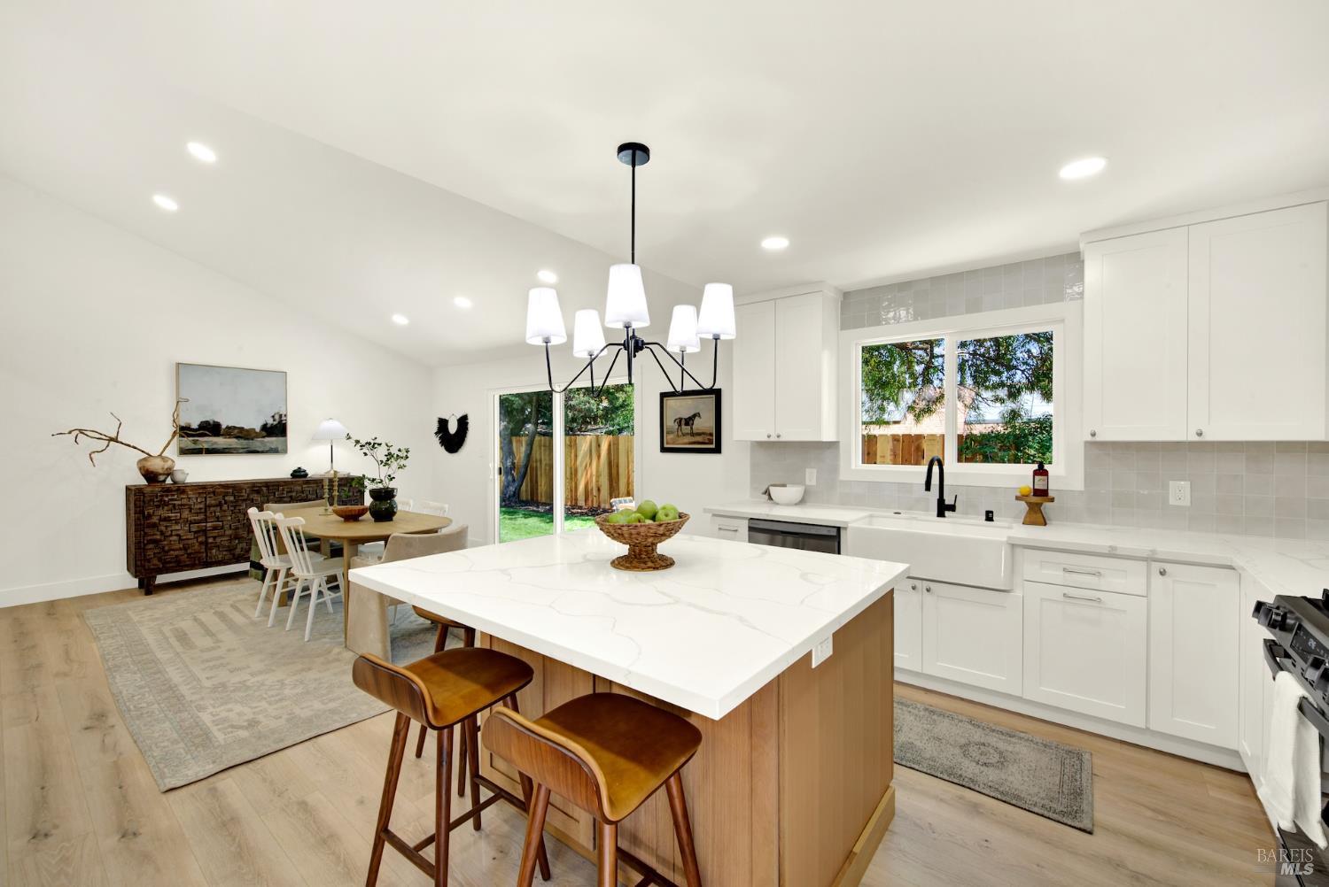 Detail Gallery Image 2 of 61 For 4410 Jefferson Ct, Napa,  CA 94558 - 3 Beds | 2 Baths
