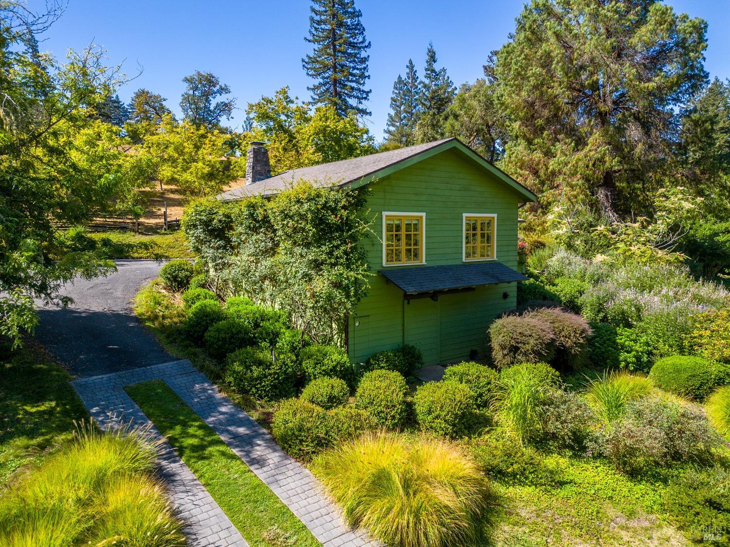 Detail Gallery Image 29 of 78 For 20205 Tumbling Mcd Rd, Philo,  CA 95466 - 4 Beds | 1/1 Baths