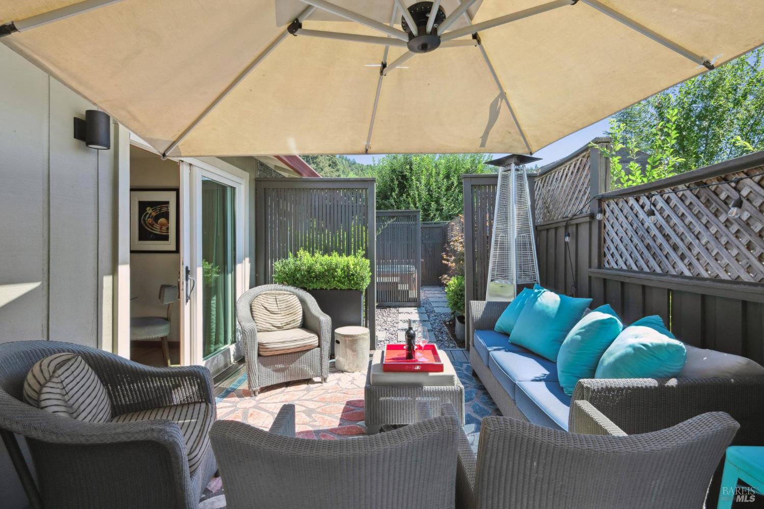 Detail Gallery Image 25 of 39 For 14735 Carrier Ln, Guerneville,  CA 95446 - 3 Beds | 2 Baths