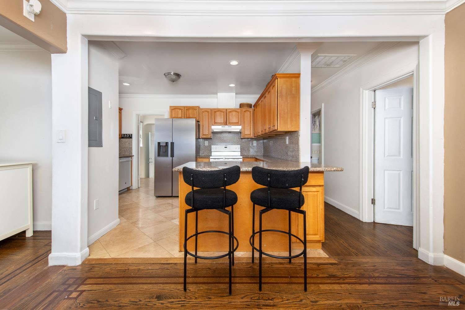 Detail Gallery Image 12 of 36 For 135 Gleason Ave, Vallejo,  CA 94590 - 2 Beds | 2 Baths