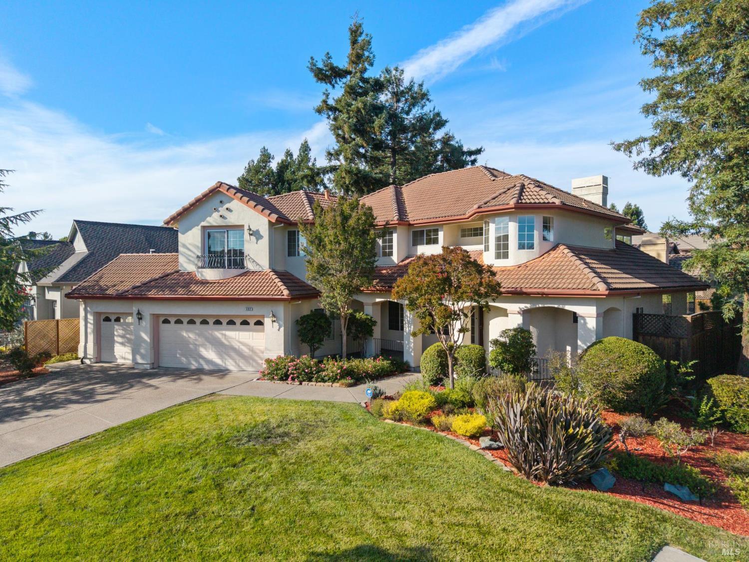 Detail Gallery Image 75 of 89 For 402 Barons Way, Petaluma,  CA 94954 - 4 Beds | 3 Baths