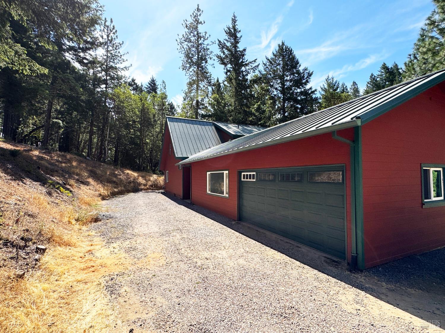 Detail Gallery Image 35 of 57 For 4101 Chinquapin Dr, Willits,  CA 95490 - 2 Beds | 2 Baths