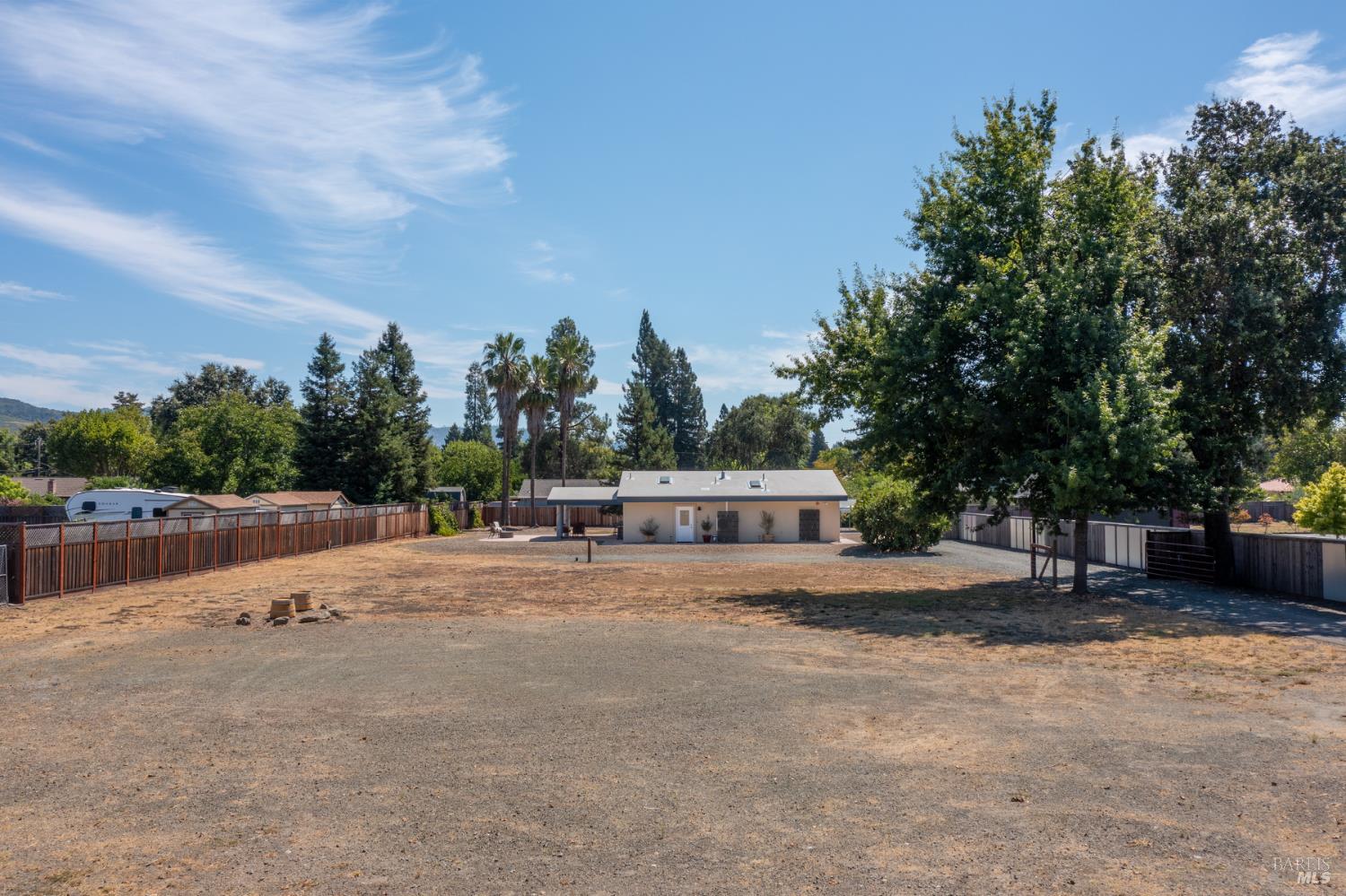 Detail Gallery Image 16 of 24 For 390 Treehaven Ln, Kenwood,  CA 95452 - 2 Beds | 2 Baths