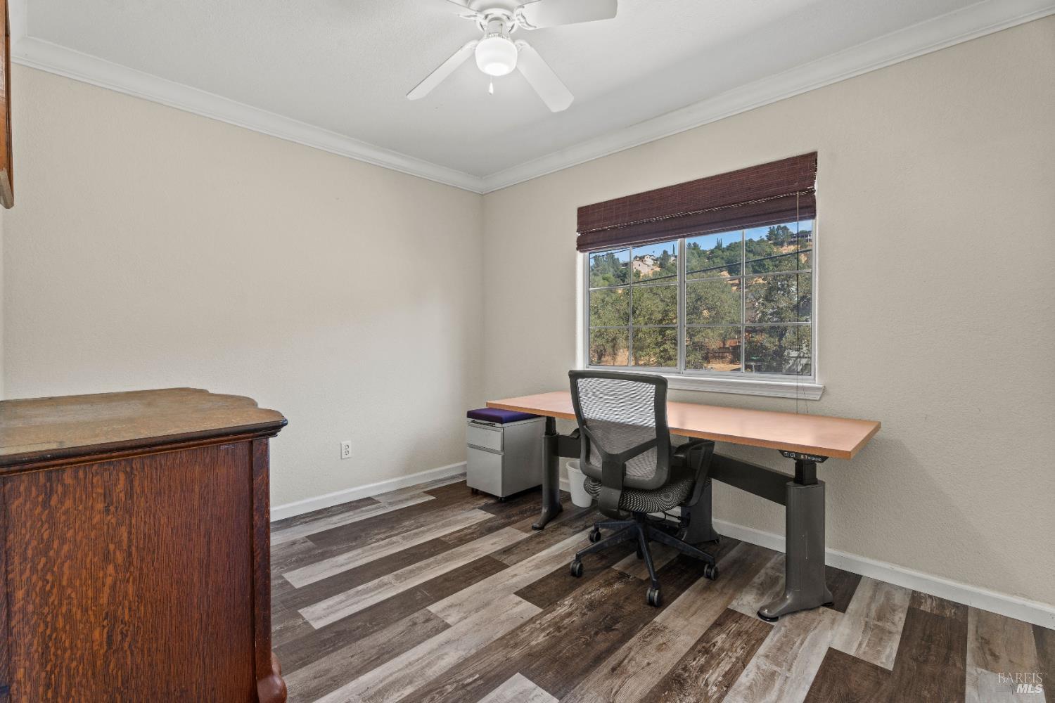 Detail Gallery Image 19 of 33 For 17319 Meadow View Dr, Hidden Valley Lake,  CA 95467 - 3 Beds | 2 Baths