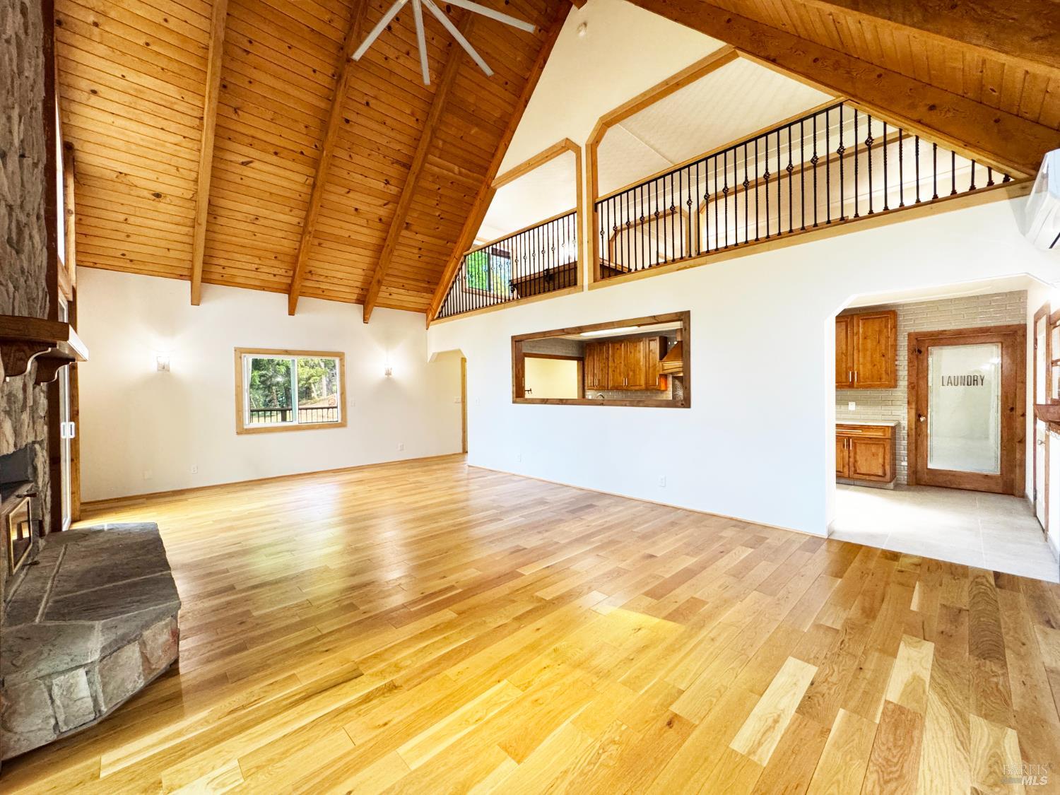 Detail Gallery Image 7 of 57 For 4101 Chinquapin Dr, Willits,  CA 95490 - 2 Beds | 2 Baths
