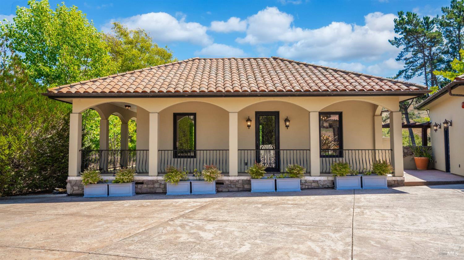 Detail Gallery Image 69 of 93 For 1455 Valley Ford Freestone Rd, Bodega,  CA 94922 - 4 Beds | 3/1 Baths