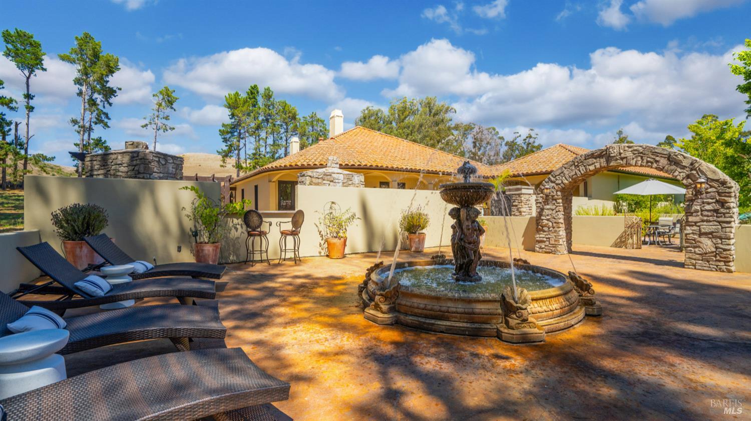 Detail Gallery Image 59 of 93 For 1455 Valley Ford Freestone Rd, Bodega,  CA 94922 - 4 Beds | 3/1 Baths