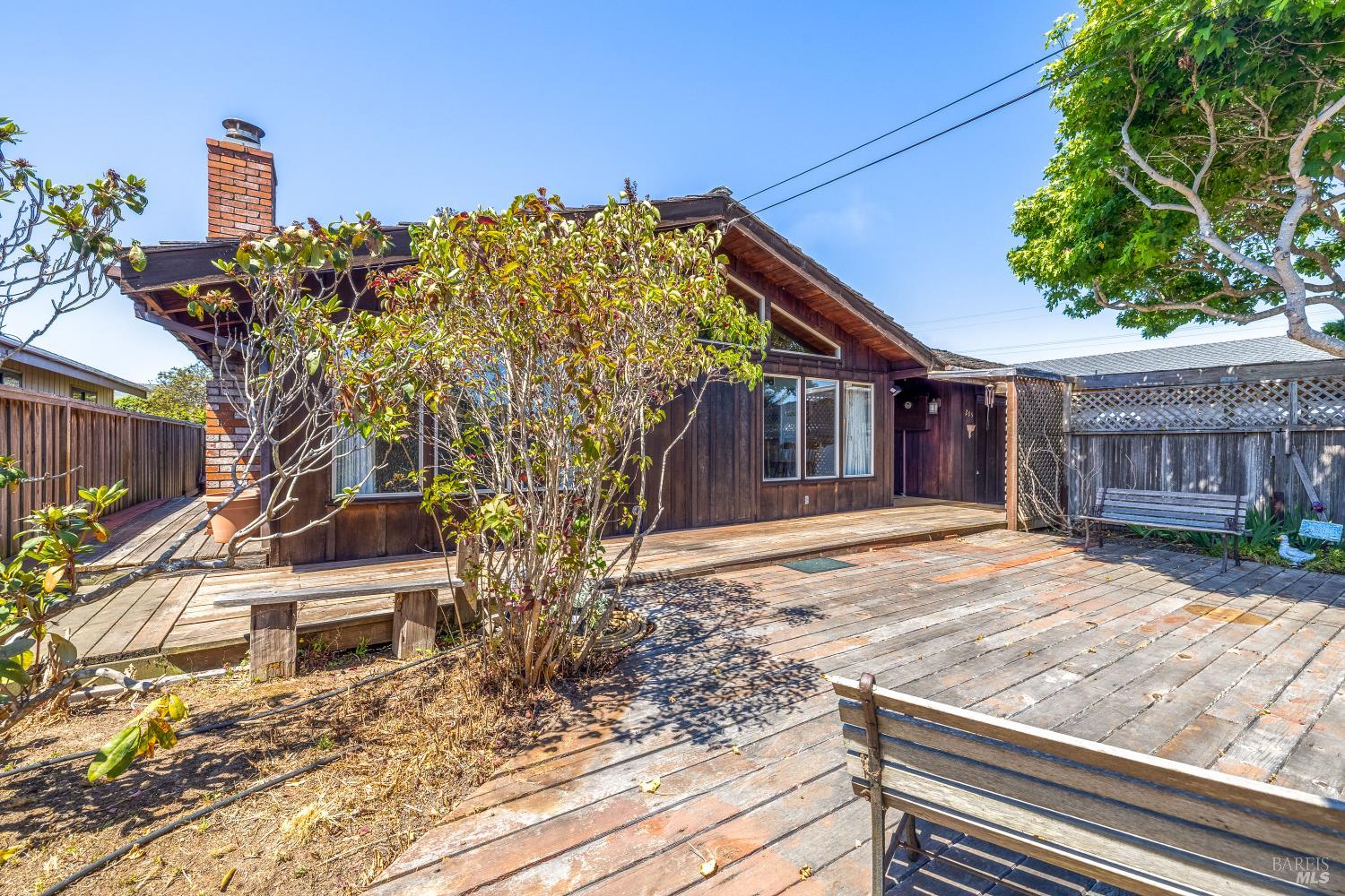 Detail Gallery Image 22 of 33 For 215 S Sanderson Way, Fort Bragg,  CA 95437 - 3 Beds | 1/1 Baths