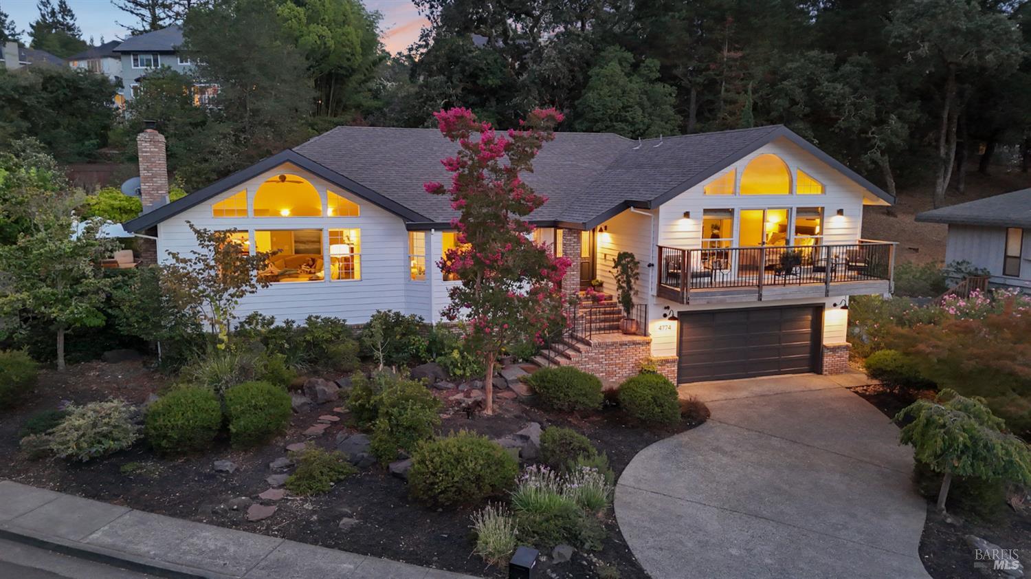 Detail Gallery Image 34 of 63 For 4774 Carissa Ave, Santa Rosa,  CA 95405 - 4 Beds | 2/1 Baths