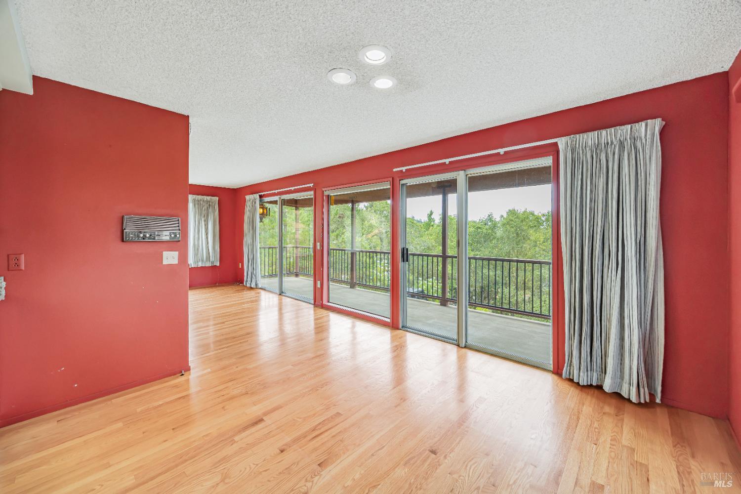 Detail Gallery Image 21 of 99 For 2719 Rancho Cabeza Dr, Santa Rosa,  CA 95404 - 3 Beds | 3 Baths