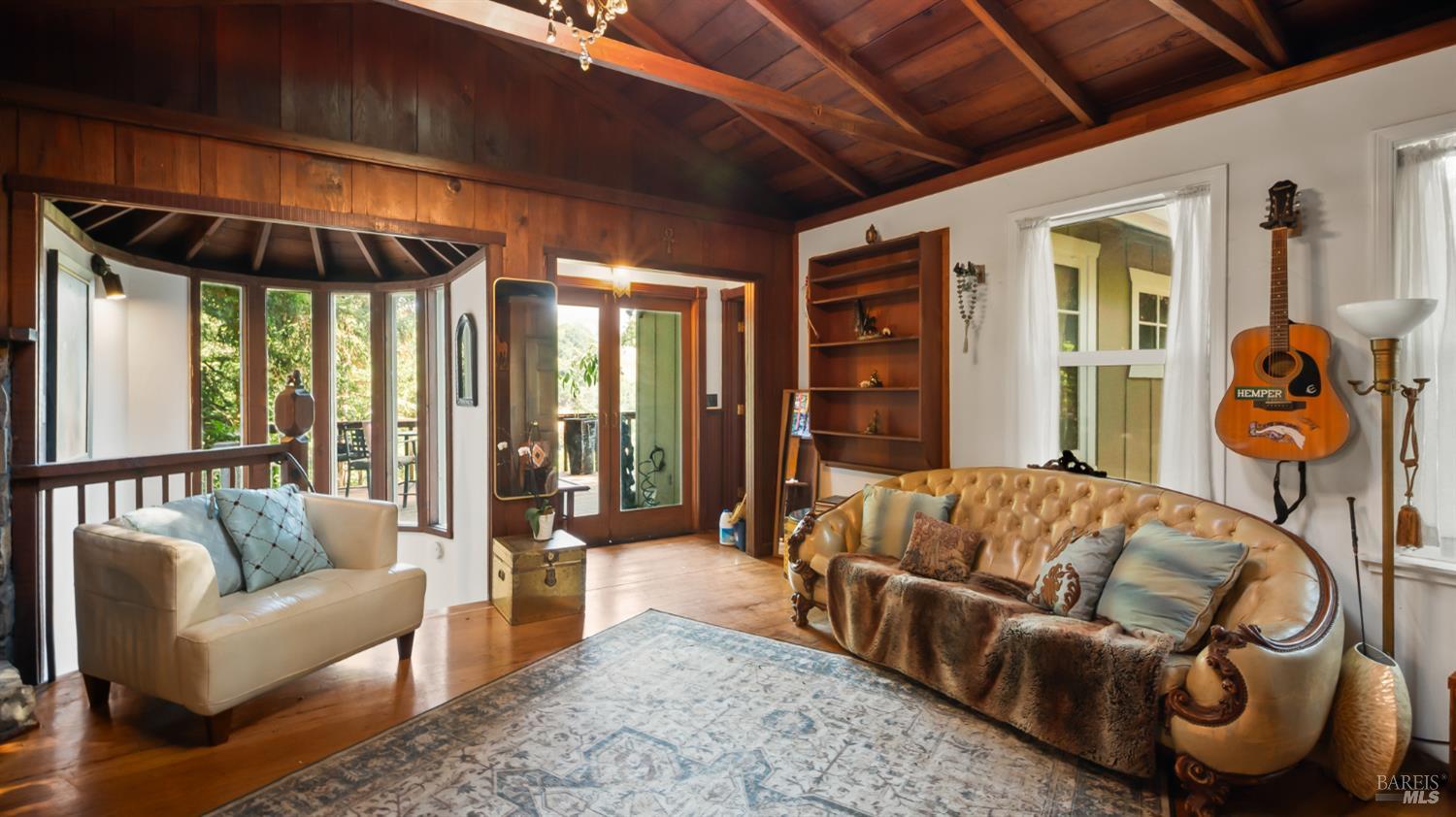 Detail Gallery Image 6 of 39 For 100 Carson Rd, Woodacre,  CA 94973 - 4 Beds | 3 Baths