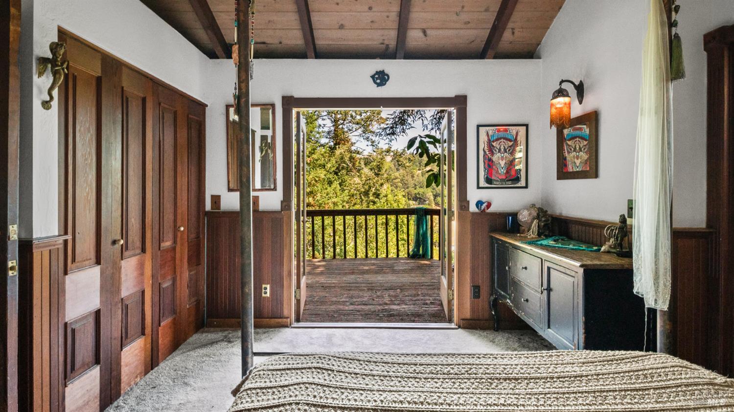 Detail Gallery Image 19 of 39 For 100 Carson Rd, Woodacre,  CA 94973 - 4 Beds | 3 Baths