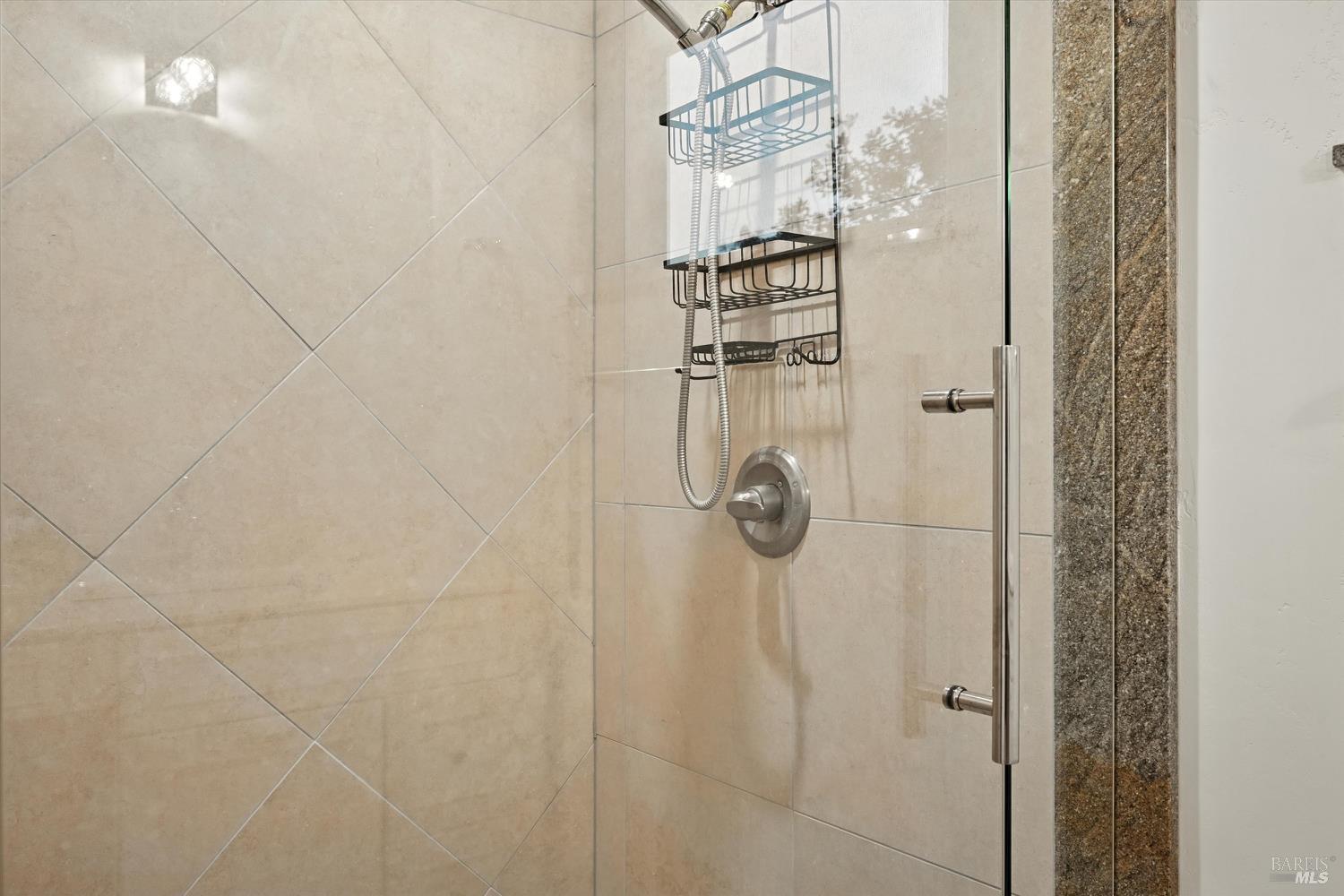 Detail Gallery Image 27 of 35 For 17234 Brookfield Rd, Hidden Valley Lake,  CA 95467 - 3 Beds | 2/1 Baths