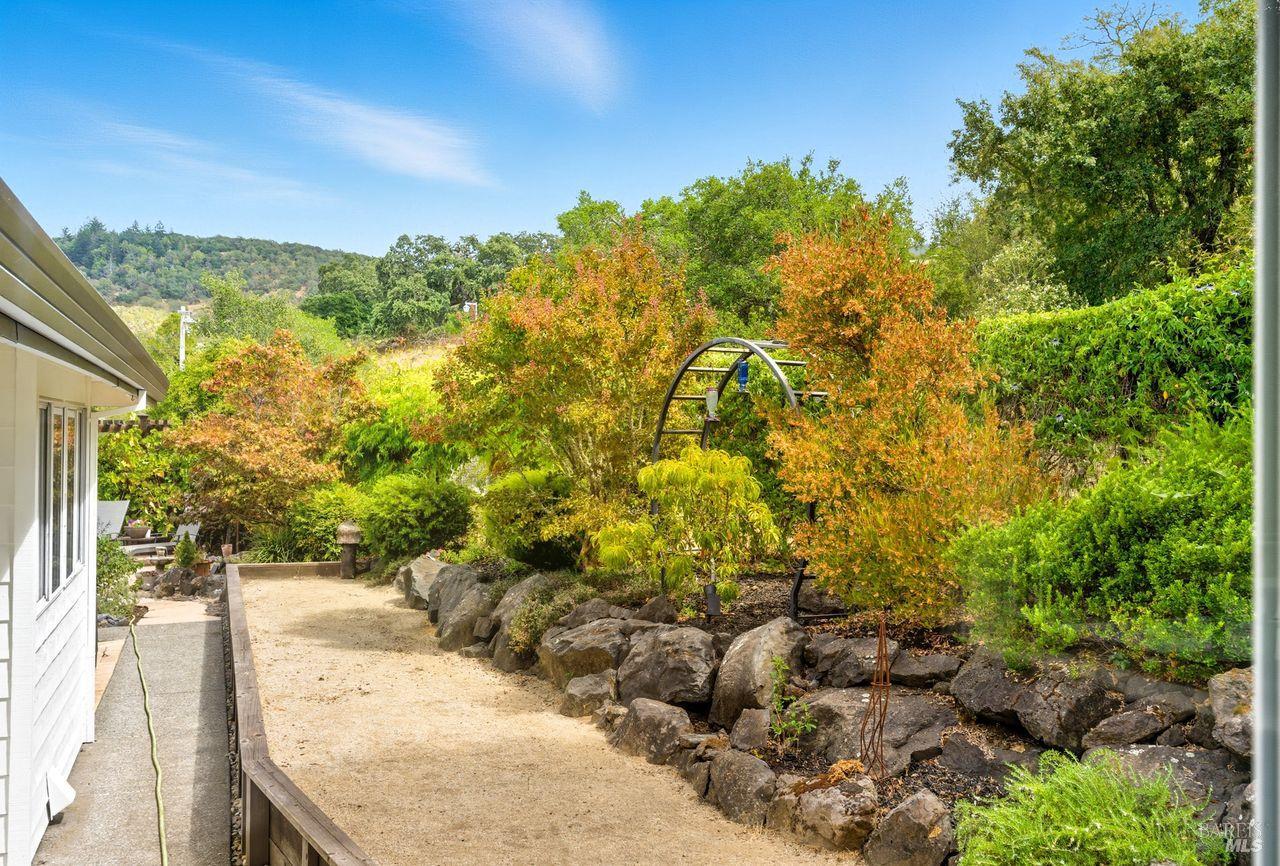 Detail Gallery Image 57 of 63 For 4774 Carissa Ave, Santa Rosa,  CA 95405 - 4 Beds | 2/1 Baths