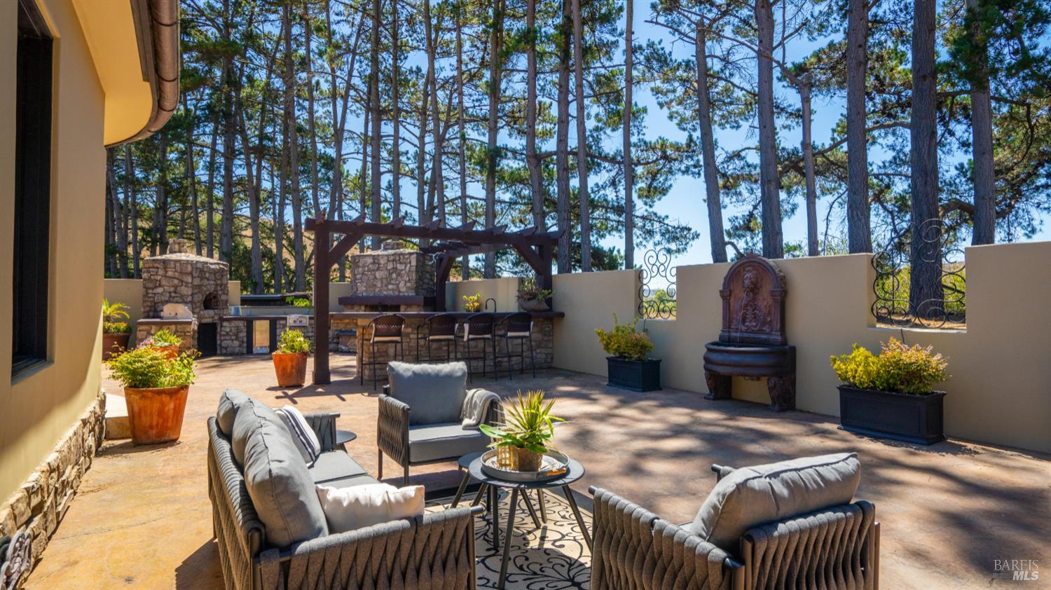 Detail Gallery Image 56 of 93 For 1455 Valley Ford Freestone Rd, Bodega,  CA 94922 - 4 Beds | 3/1 Baths