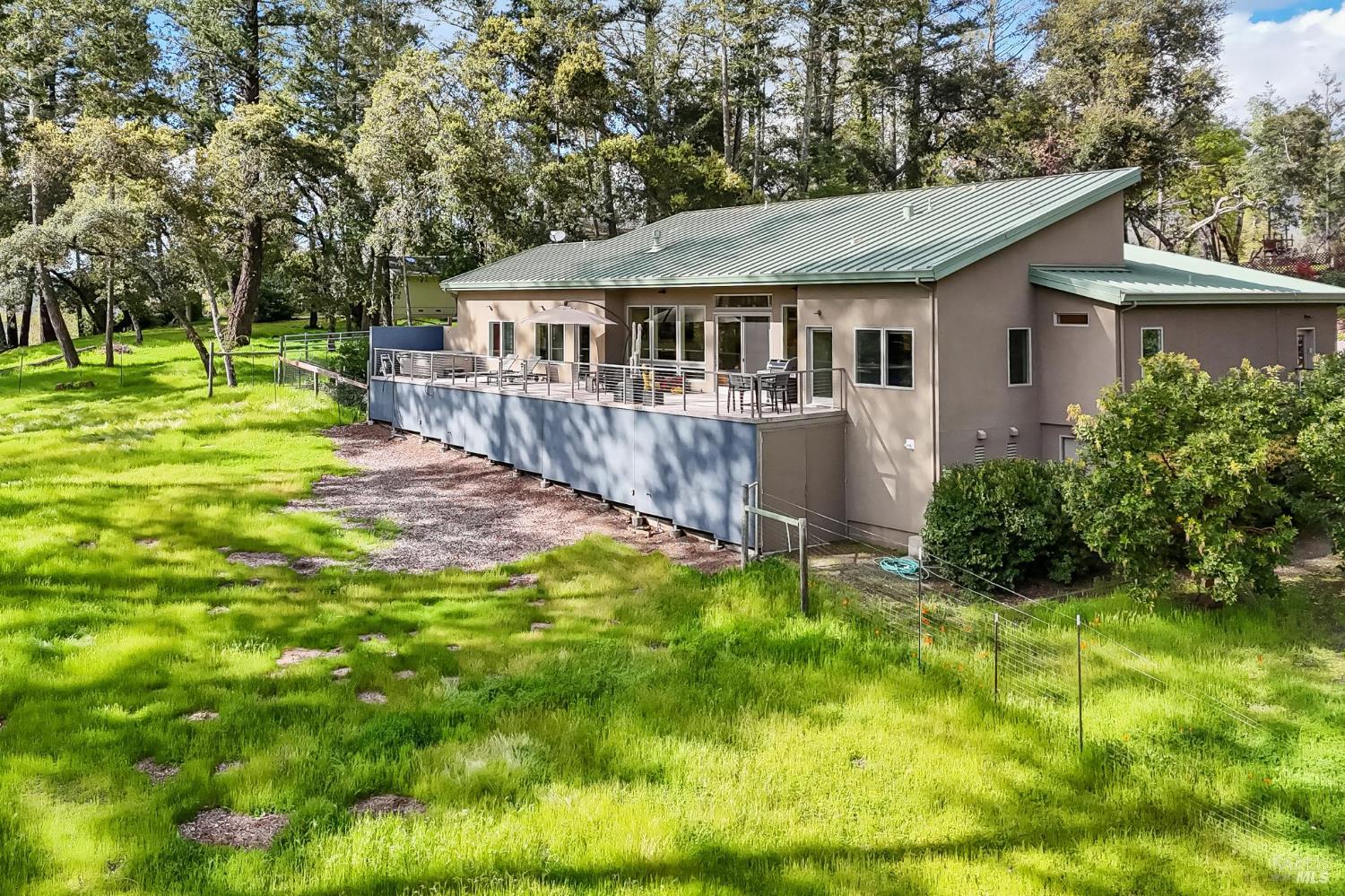 Detail Gallery Image 66 of 83 For 5940 Erland Rd, Santa Rosa,  CA 95404 - 2 Beds | 2/1 Baths