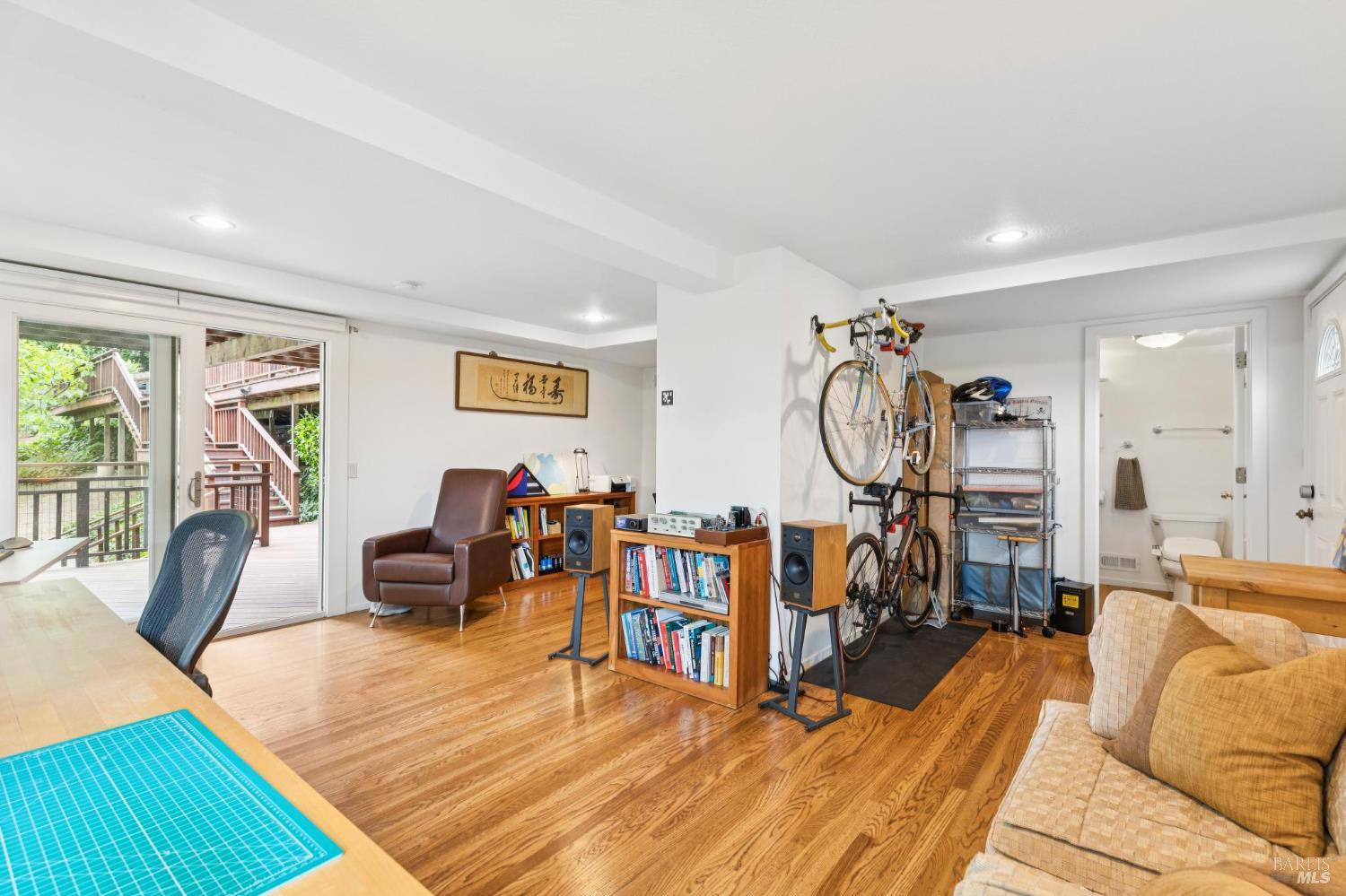 Detail Gallery Image 36 of 53 For 1 Carolyn Ln, Mill Valley,  CA 94941 - 4 Beds | 3 Baths