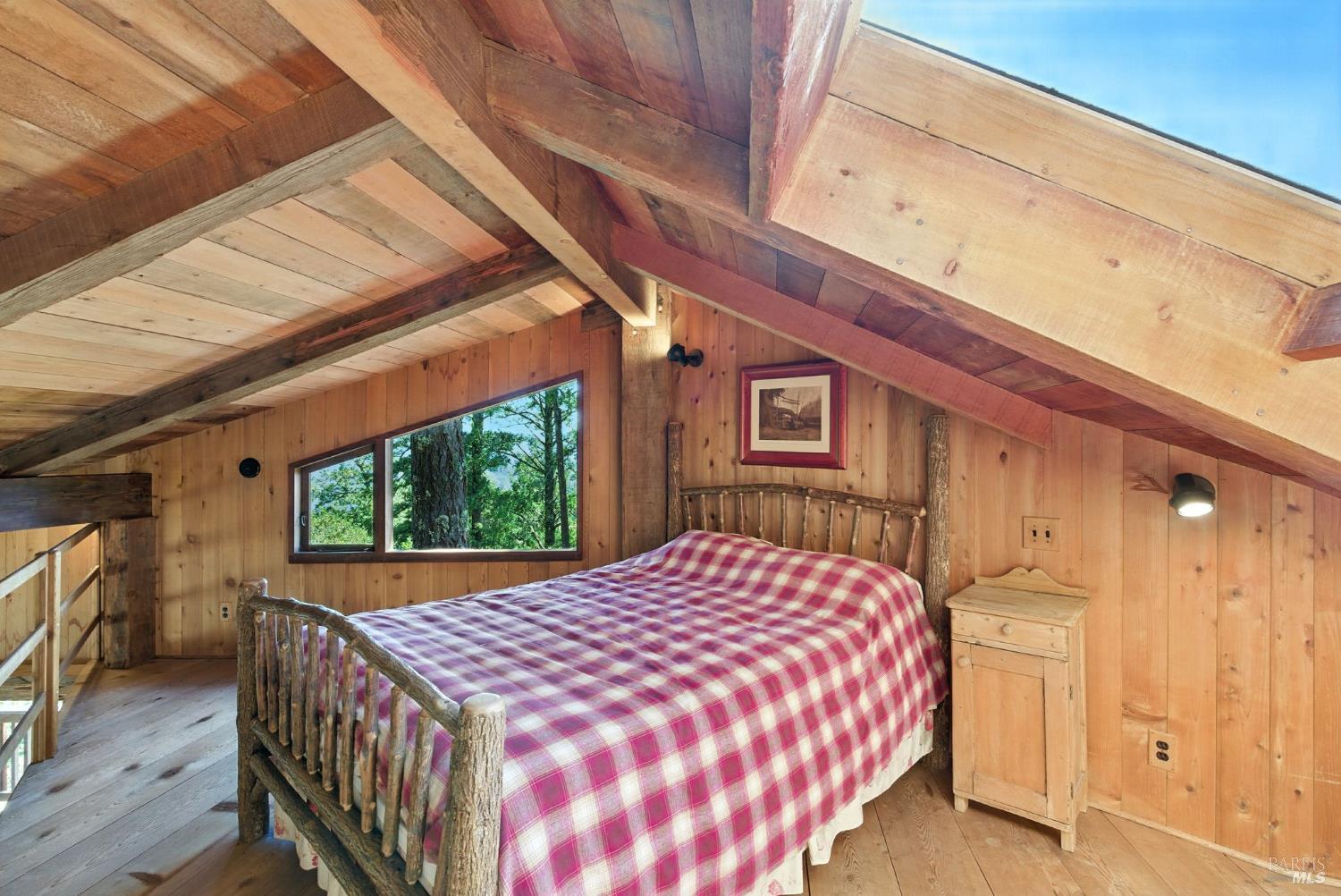 Detail Gallery Image 29 of 37 For 175 Portola Ave, Lagunitas,  CA 94938 - 1 Beds | 1 Baths