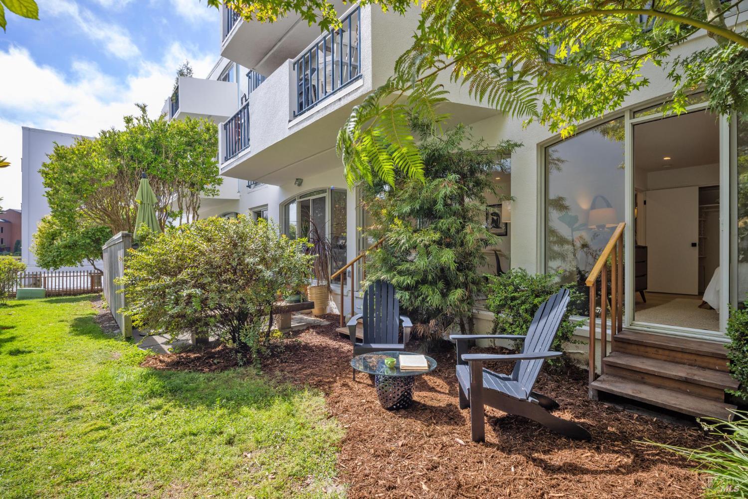 Detail Gallery Image 60 of 76 For 2108 Shelter Bay Ave, Mill Valley,  CA 94941 - 2 Beds | 2 Baths