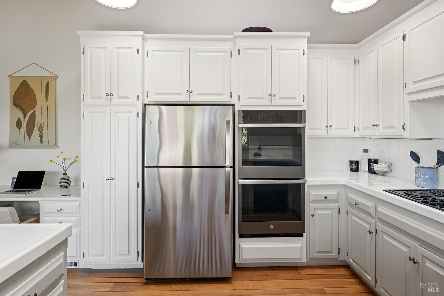 Detail Gallery Image 23 of 37 For 85 Woodside Dr, San Anselmo,  CA 94960 - 3 Beds | 2 Baths