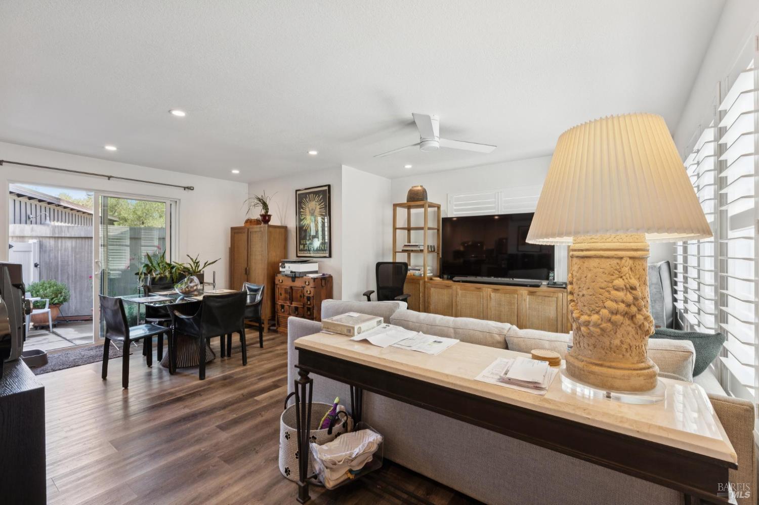 Detail Gallery Image 14 of 55 For 6 Burgundy Way, Yountville,  CA 94599 - – Beds | – Baths