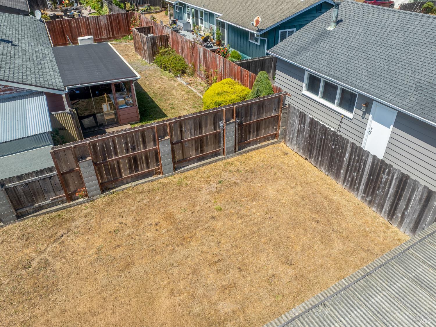 Detail Gallery Image 29 of 33 For 215 S Sanderson Way, Fort Bragg,  CA 95437 - 3 Beds | 1/1 Baths