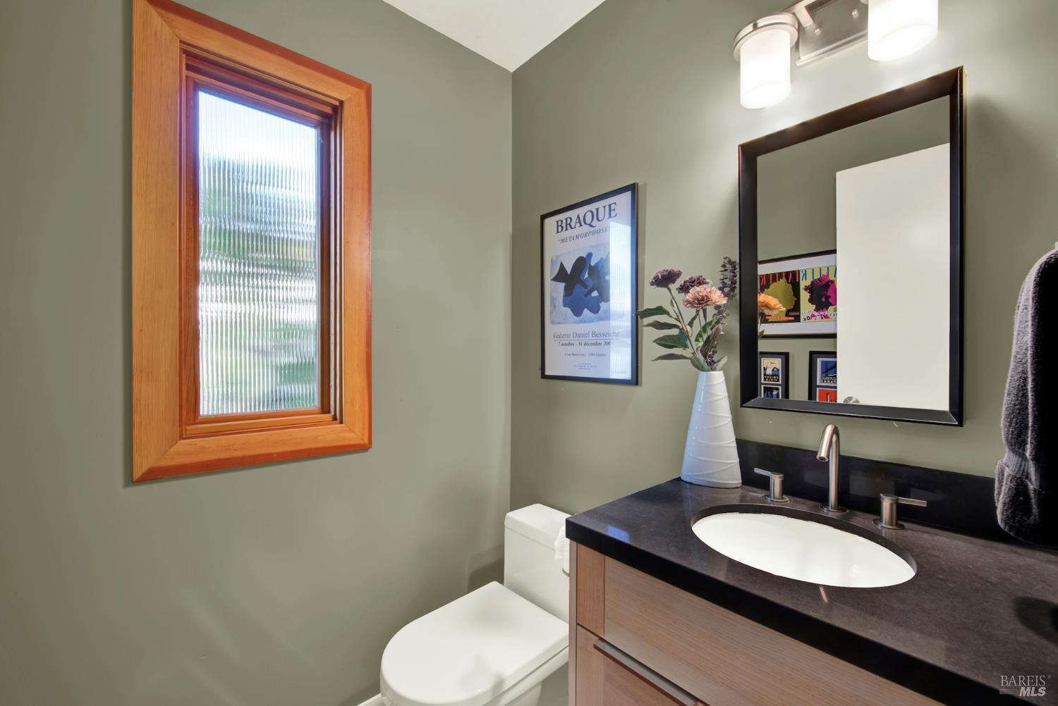 Detail Gallery Image 47 of 97 For 927 Marina Dr, Napa,  CA 94559 - 3 Beds | 2/1 Baths