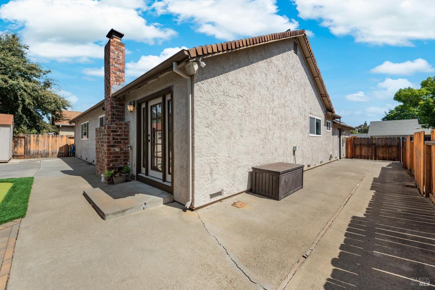 Detail Gallery Image 38 of 46 For 420 Temple Dr, Vacaville,  CA 95687 - 3 Beds | 2 Baths