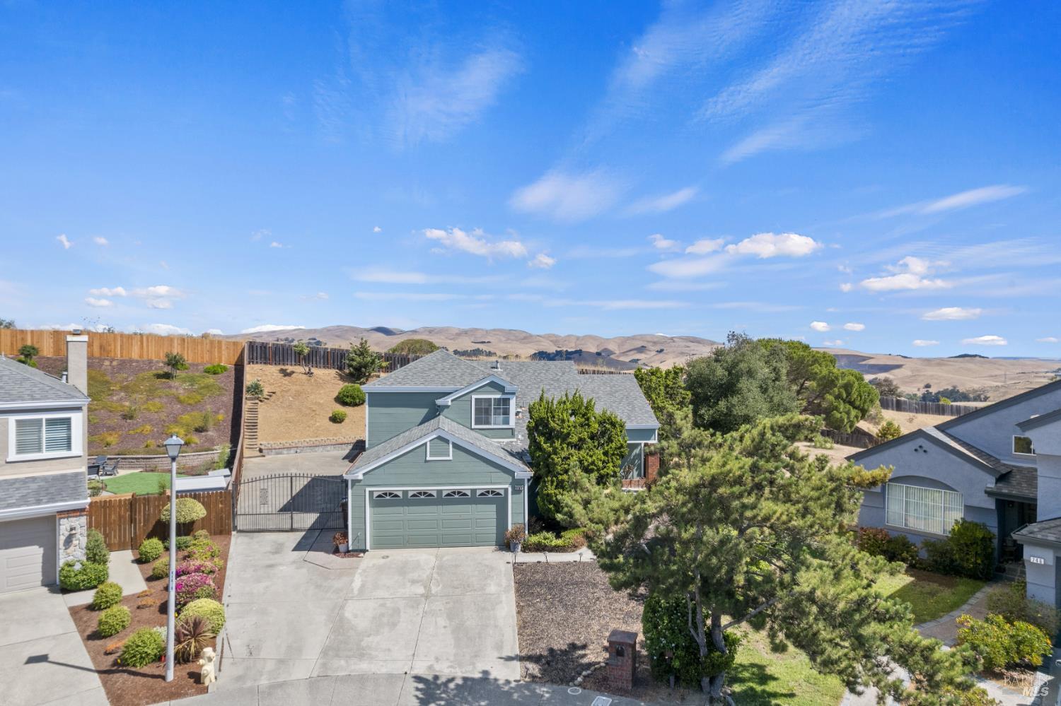 Detail Gallery Image 42 of 45 For 744 Jasmine Ct, Benicia,  CA 94510 - 3 Beds | 2 Baths