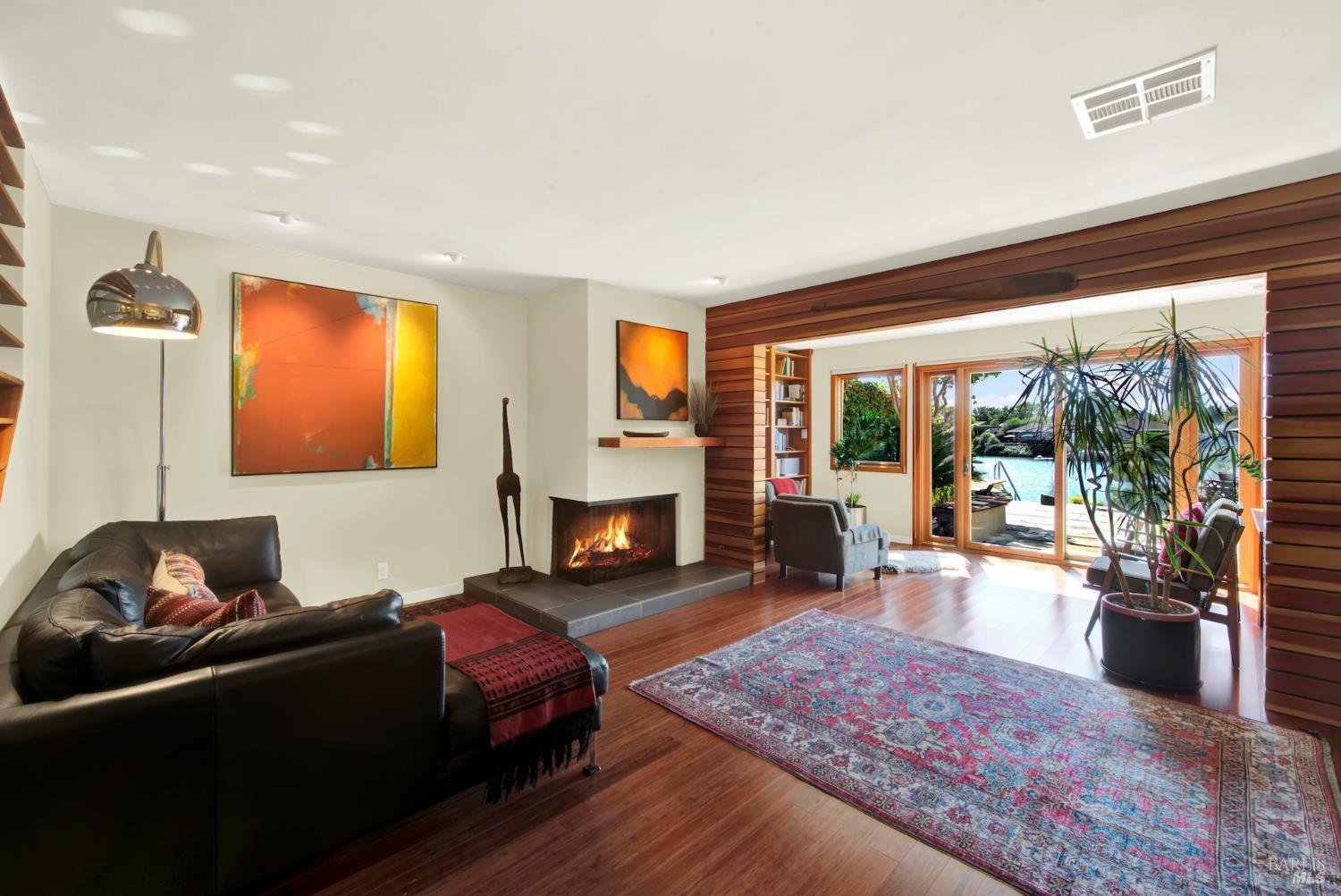 Detail Gallery Image 20 of 97 For 927 Marina Dr, Napa,  CA 94559 - 3 Beds | 2/1 Baths