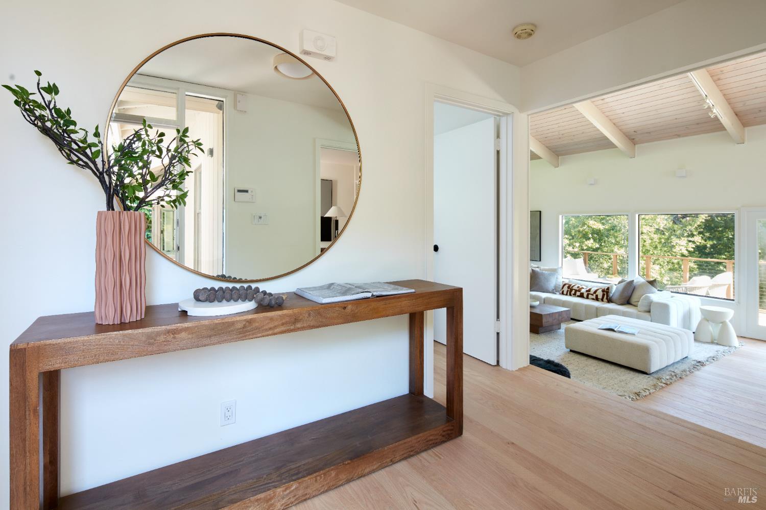 Detail Gallery Image 6 of 34 For 72 Quisisana Dr, Kentfield,  CA 94904 - 4 Beds | 2/1 Baths