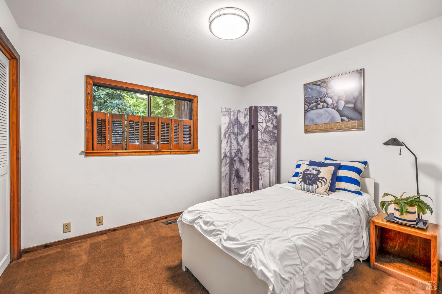Detail Gallery Image 22 of 43 For 17451 Redwood Springs Dr, Fort Bragg,  CA 95437 - 4 Beds | 4 Baths