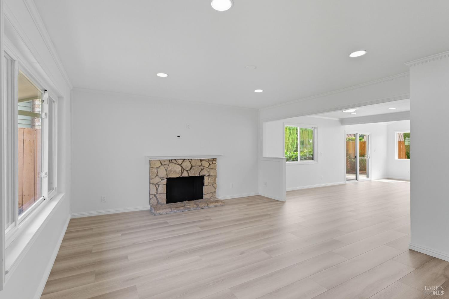 Detail Gallery Image 8 of 55 For 4263 Queen Anne Dr, Union City,  CA 94587 - 3 Beds | 2 Baths