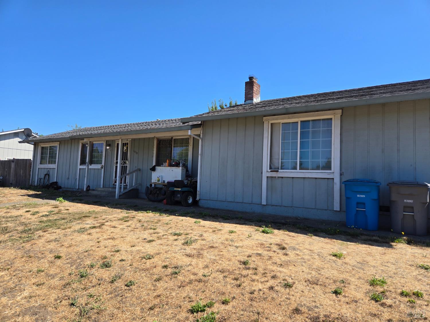 Detail Gallery Image 3 of 5 For 1630 Mathwig Dr, Santa Rosa,  CA 95407 - 3 Beds | 2 Baths