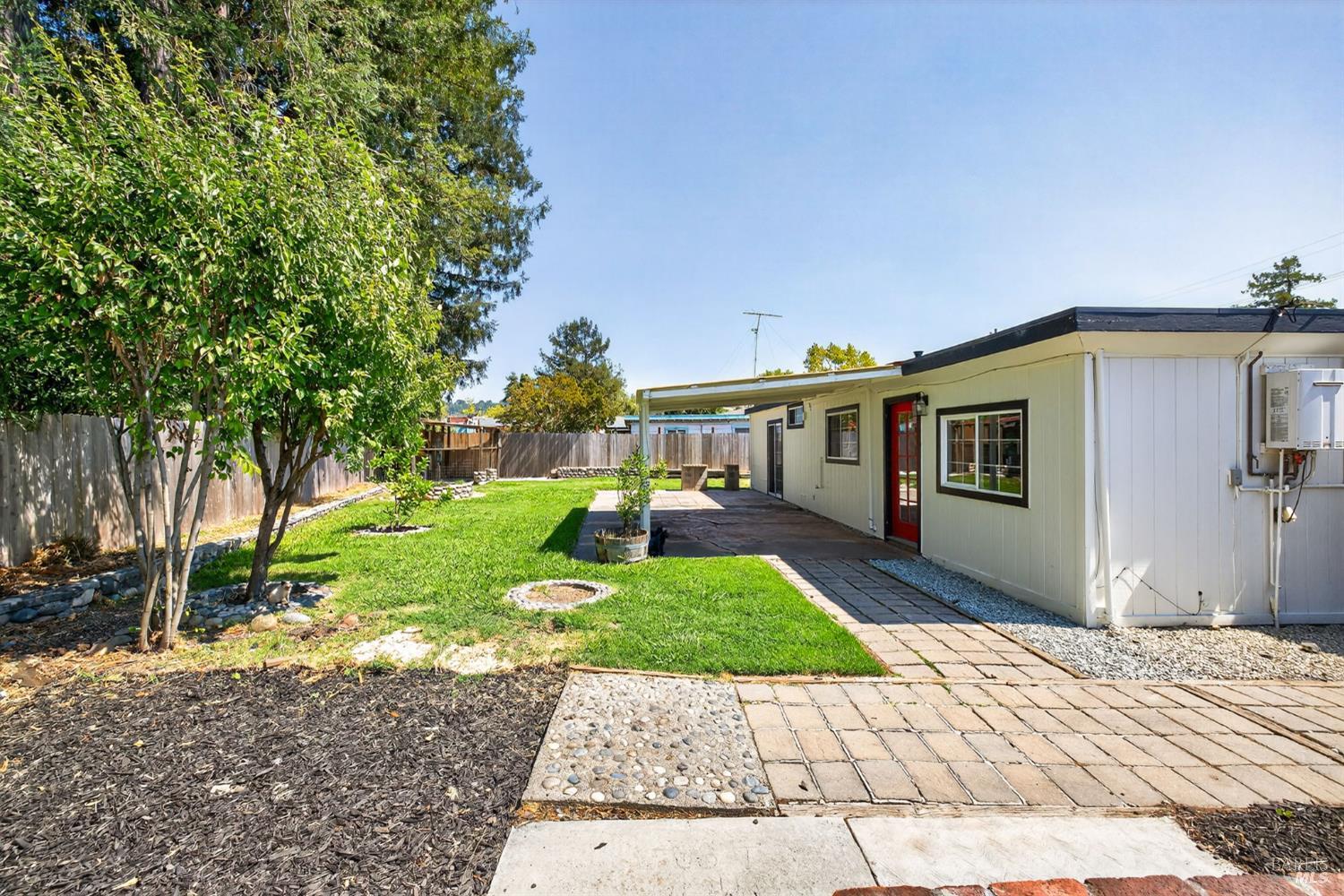 Detail Gallery Image 20 of 32 For 959 San Clemente Dr, Santa Rosa,  CA 95404 - 3 Beds | 2 Baths