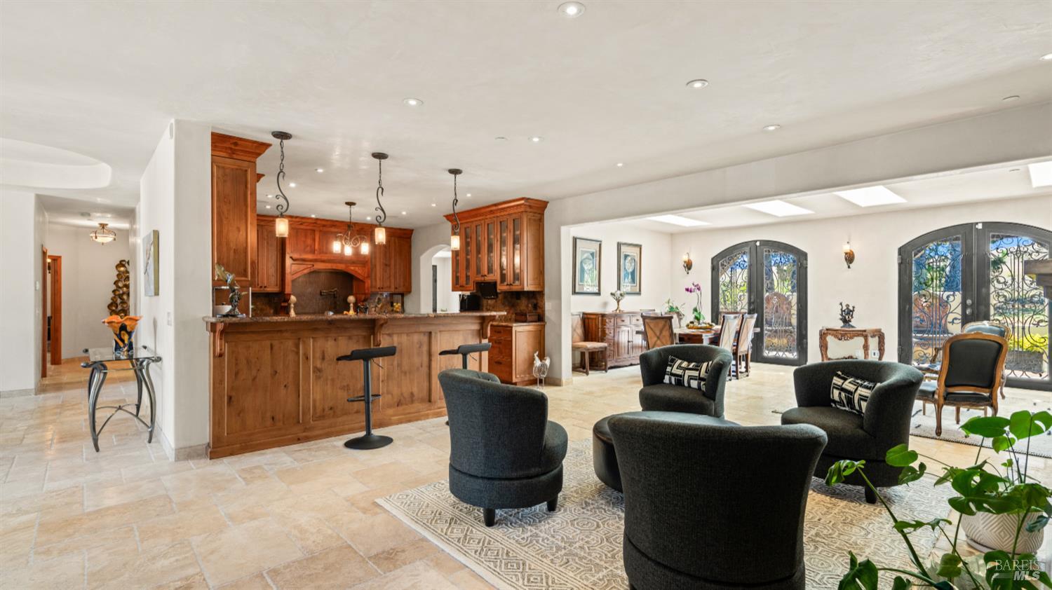 Detail Gallery Image 11 of 93 For 1455 Valley Ford Freestone Rd, Bodega,  CA 94922 - 4 Beds | 3/1 Baths