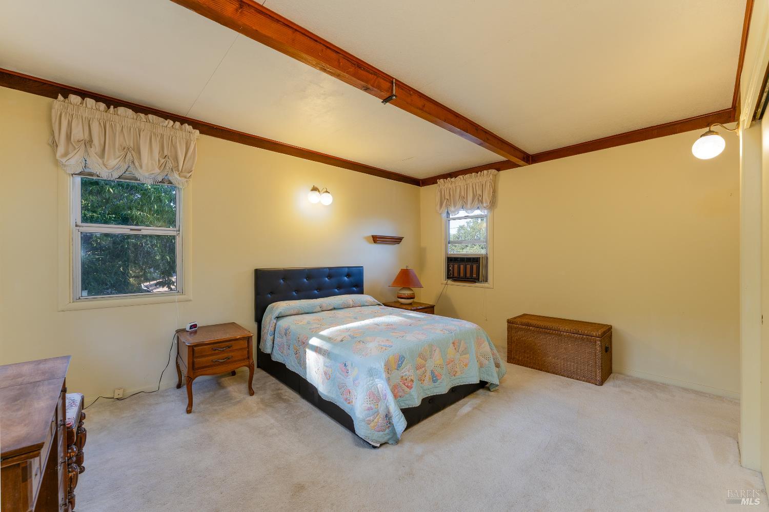 Detail Gallery Image 11 of 27 For 1240 Helen Ave, Ukiah,  CA 95482 - 3 Beds | 2 Baths