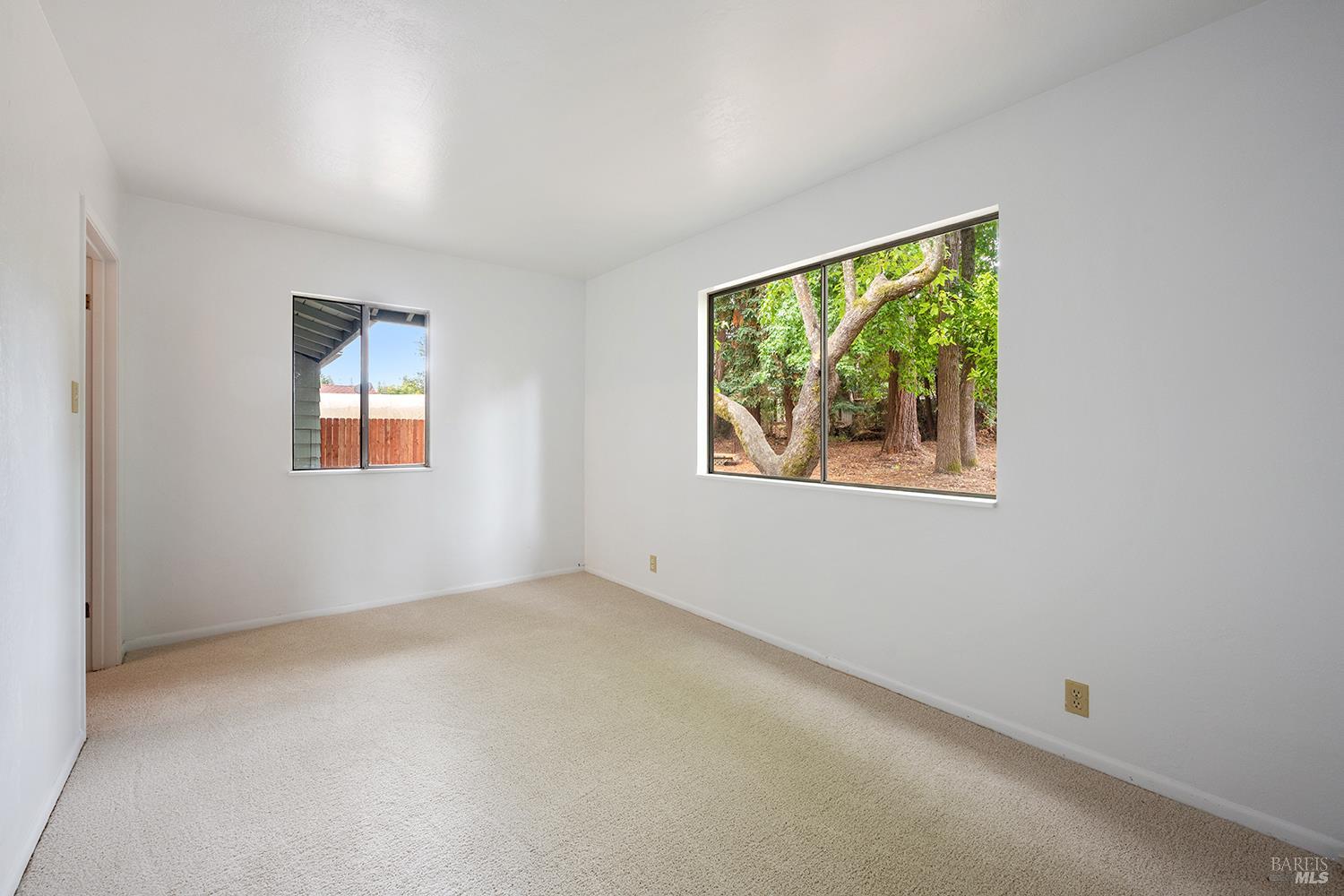 Detail Gallery Image 24 of 37 For 502 Pleasant Hill Rd, Sebastopol,  CA 95472 - 3 Beds | 2 Baths