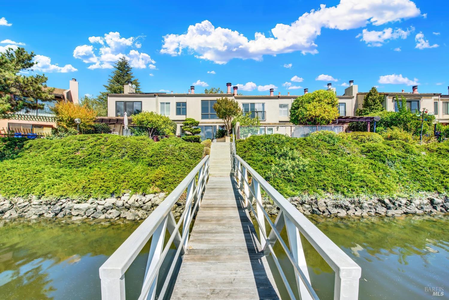 Detail Gallery Image 88 of 97 For 927 Marina Dr, Napa,  CA 94559 - 3 Beds | 2/1 Baths