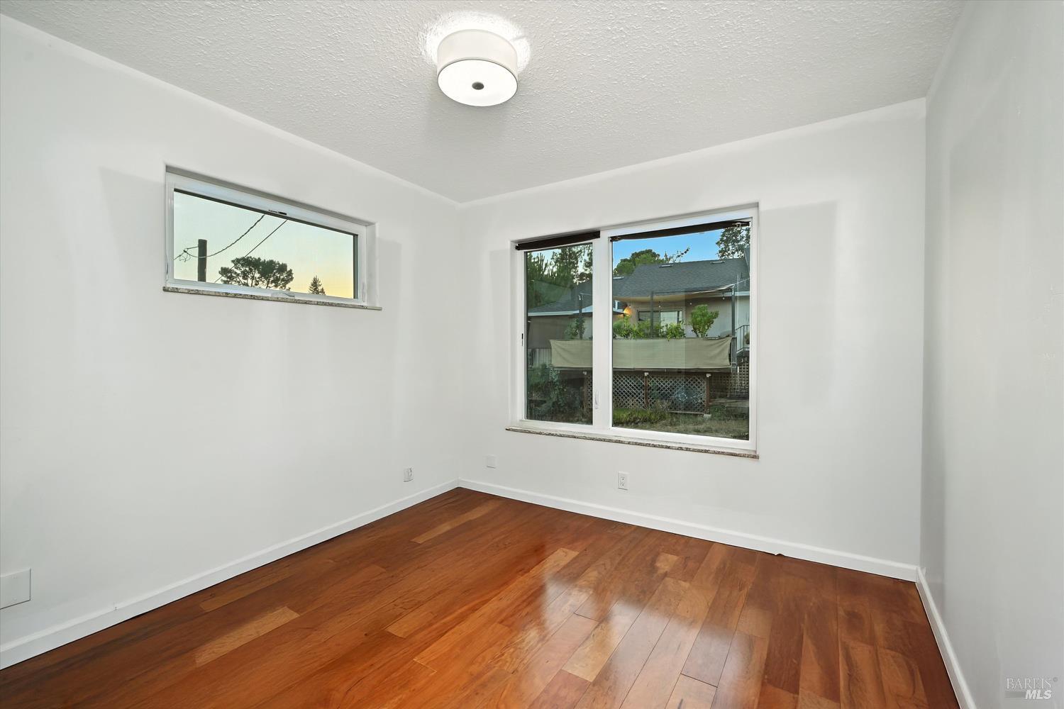 Detail Gallery Image 22 of 35 For 17234 Brookfield Rd, Hidden Valley Lake,  CA 95467 - 3 Beds | 2/1 Baths