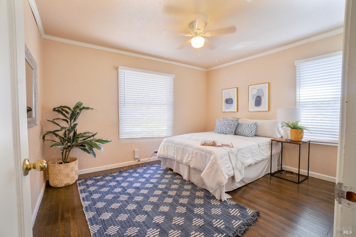 Detail Gallery Image 6 of 24 For 40 La Cruz Ave, Benicia,  CA 94510 - 3 Beds | 2 Baths