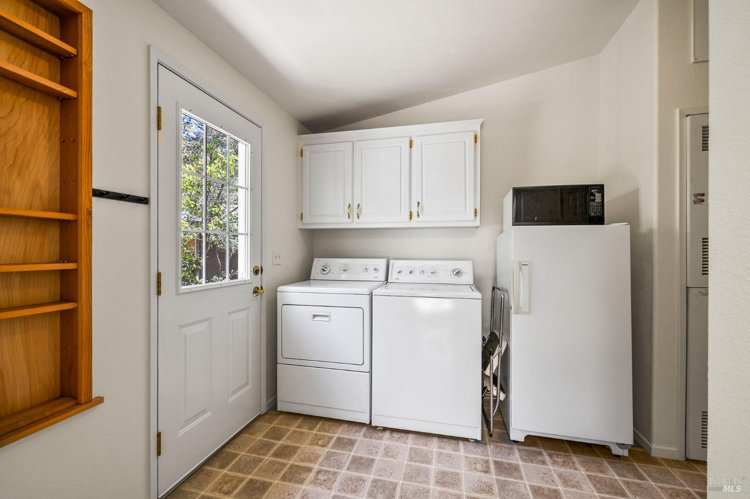 Detail Gallery Image 31 of 37 For 43300 Little River Airport Rd #27,  Little River_1,  CA 95456 - 3 Beds | 2 Baths