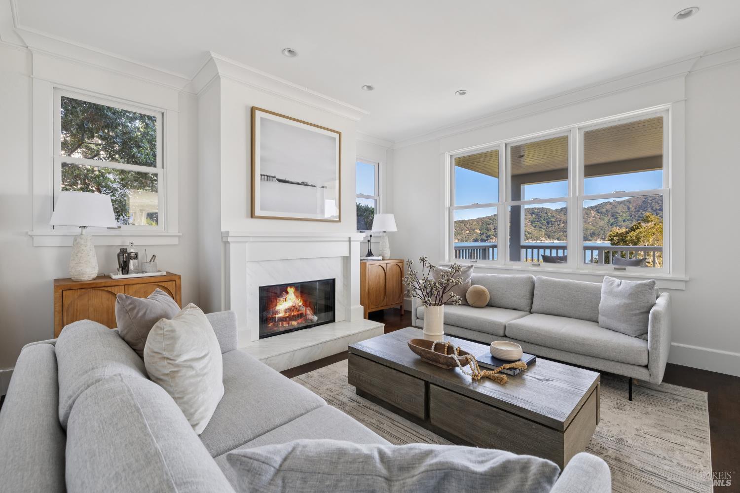 Detail Gallery Image 20 of 46 For 2105 Mar East St, Belvedere Tiburon,  CA 94920 - 5 Beds | 4/1 Baths