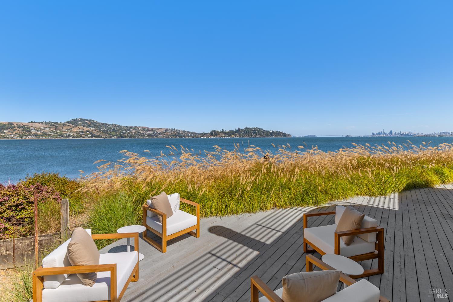 Detail Gallery Image 44 of 54 For 30 Heron Dr, Mill Valley,  CA 94941 - 5 Beds | 3/1 Baths