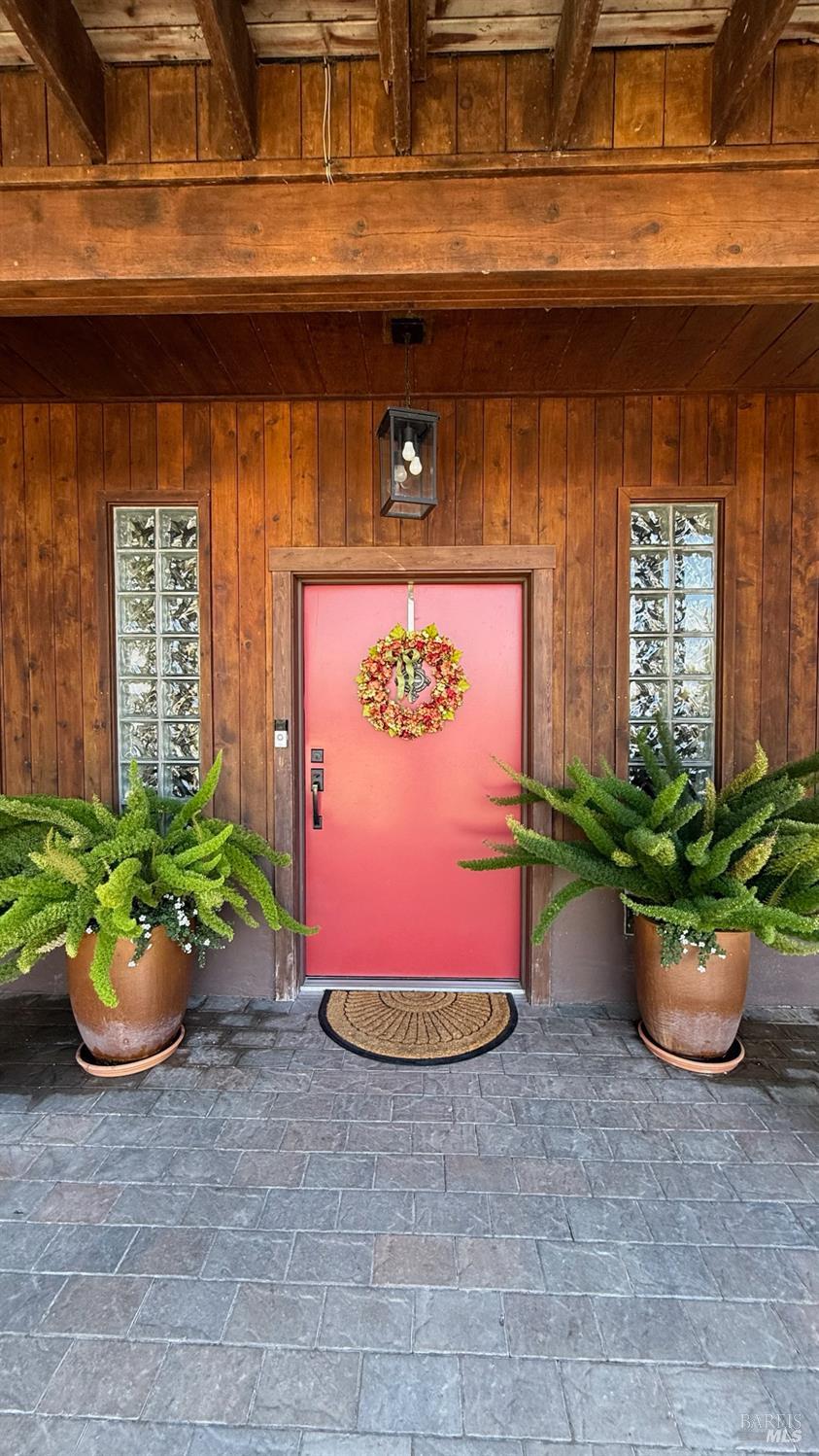 Detail Gallery Image 3 of 46 For 1576 Milton Rd, Napa,  CA 94559 - 3 Beds | 2 Baths